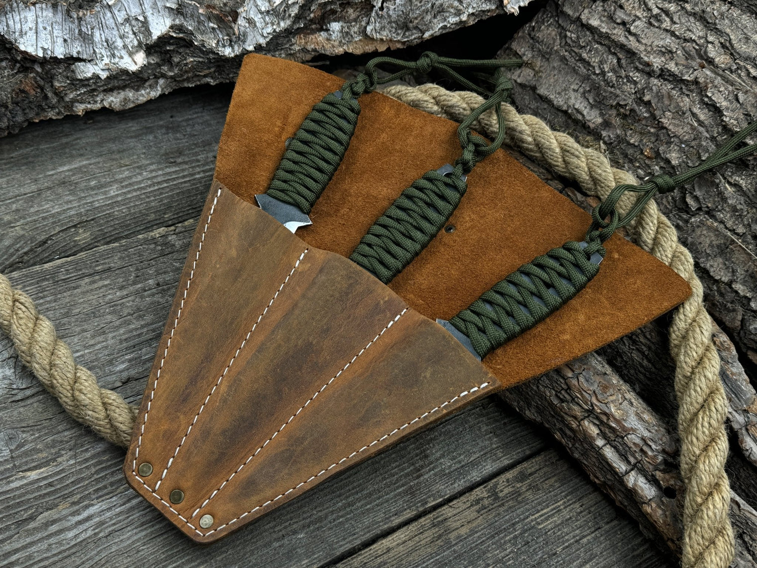 3-Piece Hand-Forged Throwing Knife Set, 22 cm (8.6 inches)
