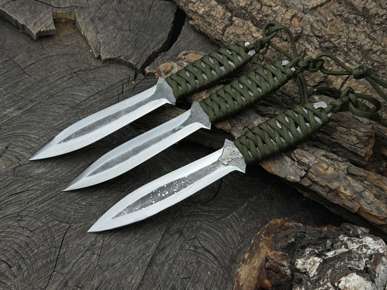 3-Piece Hand-Forged Throwing Knife Set, 22 cm (8.6 inches)