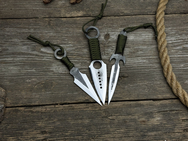 3-Piece Throwing Knife Set with Leather Roll