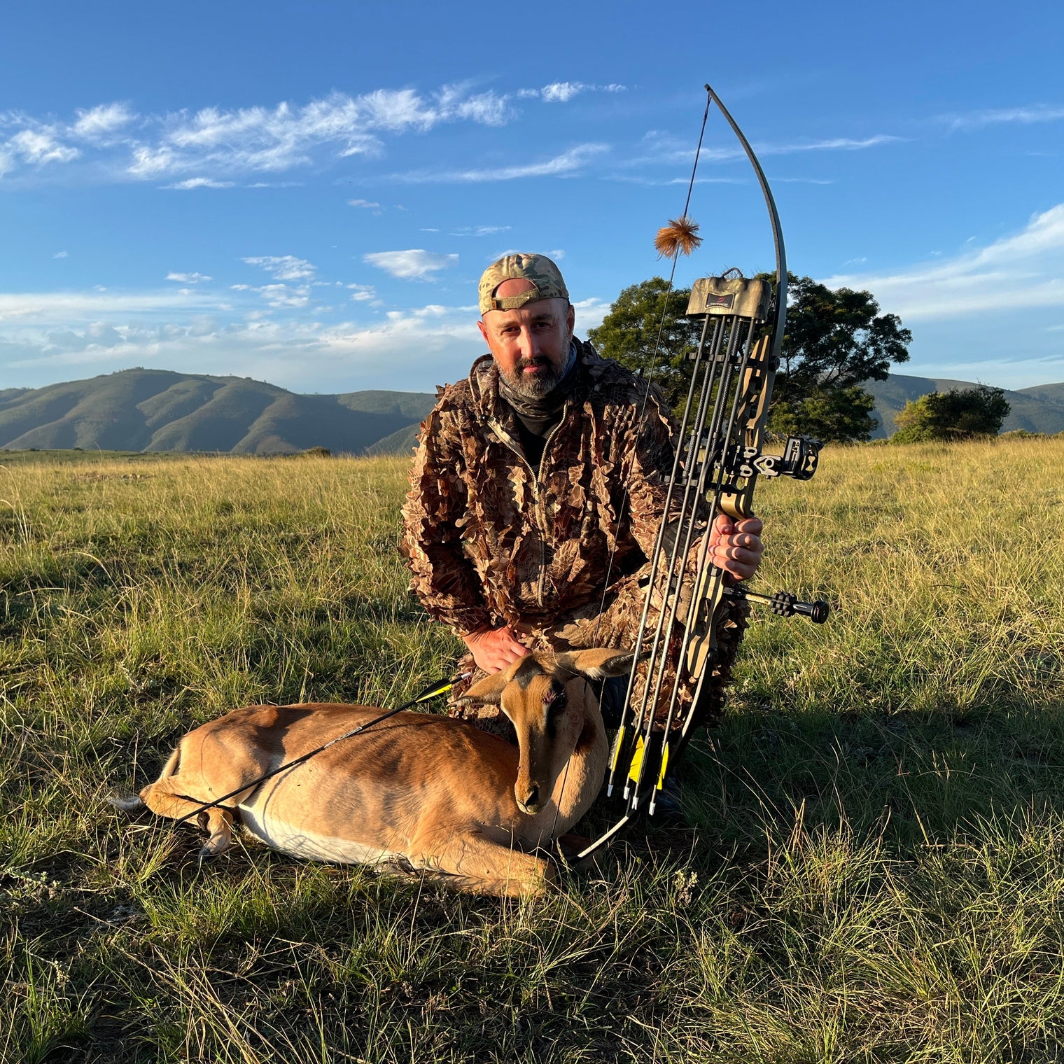 Atmos Compact Takedown Longbow 40# | Lightweight Survival Archery Bow