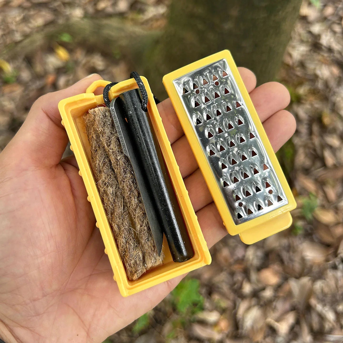 Tinder Maker with Fire Starter | Lightweight Pack Pal Tool