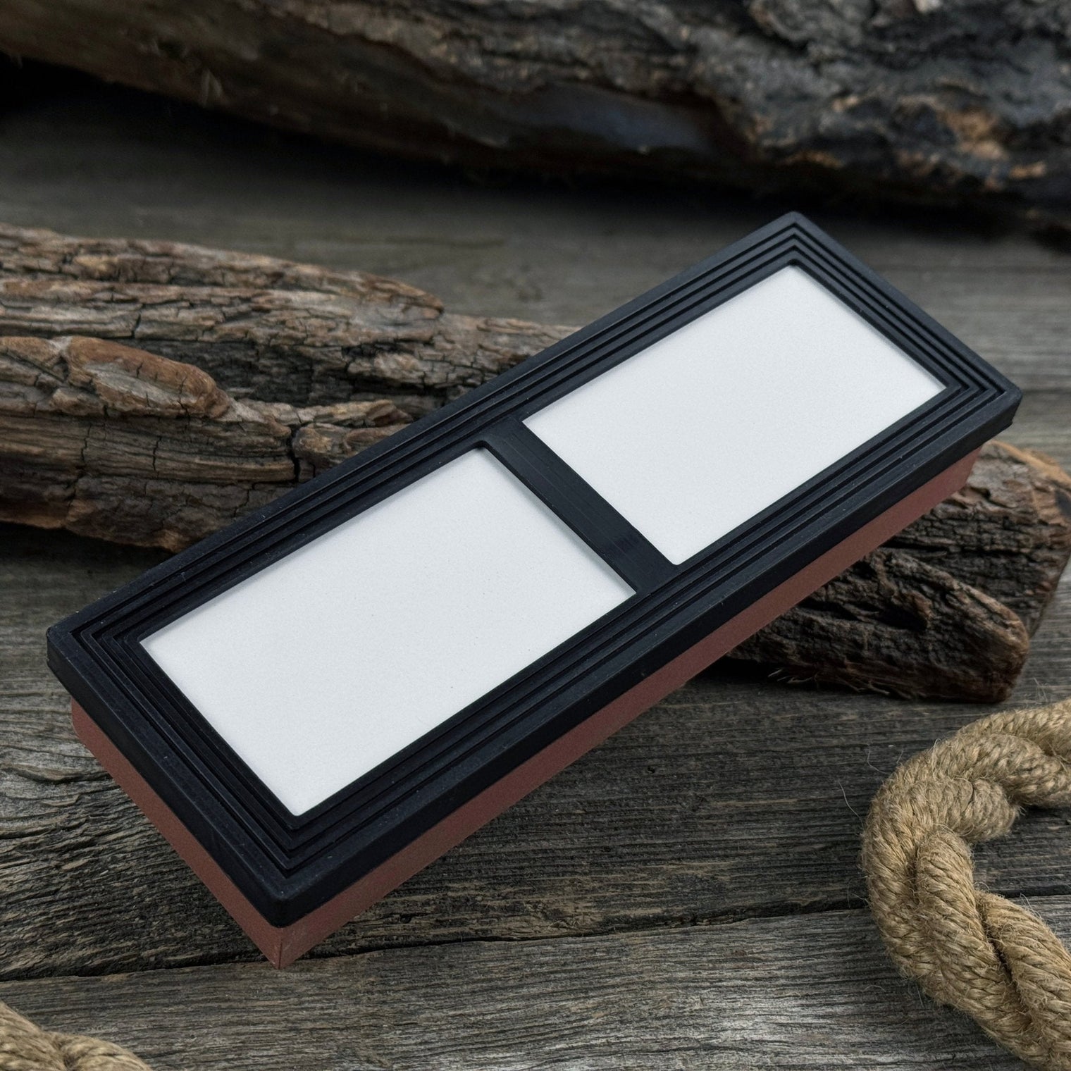 Double-Sided Sharpening Stone with Optional Wooden Stand – Grit #3000 / #8000