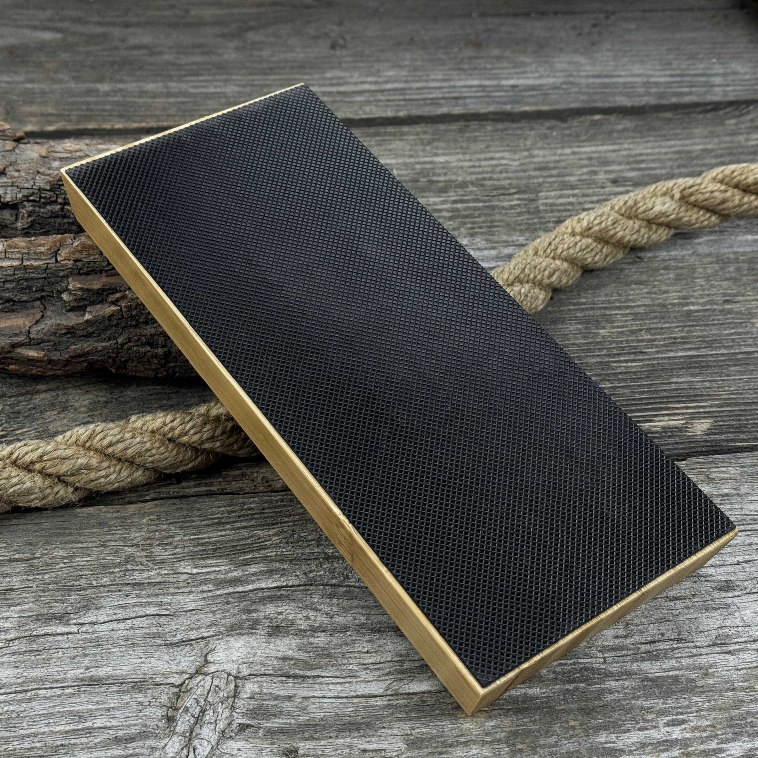 Double-Sided Sharpening Stone with Optional Wooden Stand – Grit #3000 / #8000