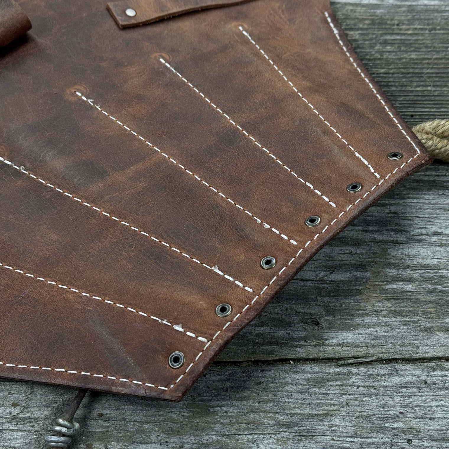 Leather Case for 6 Throwing Knives