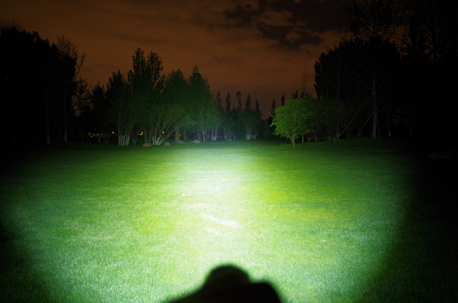 TA30C Max Outdoor Illumination Kit – 3000 Lumen High-Performance Flashlight Set