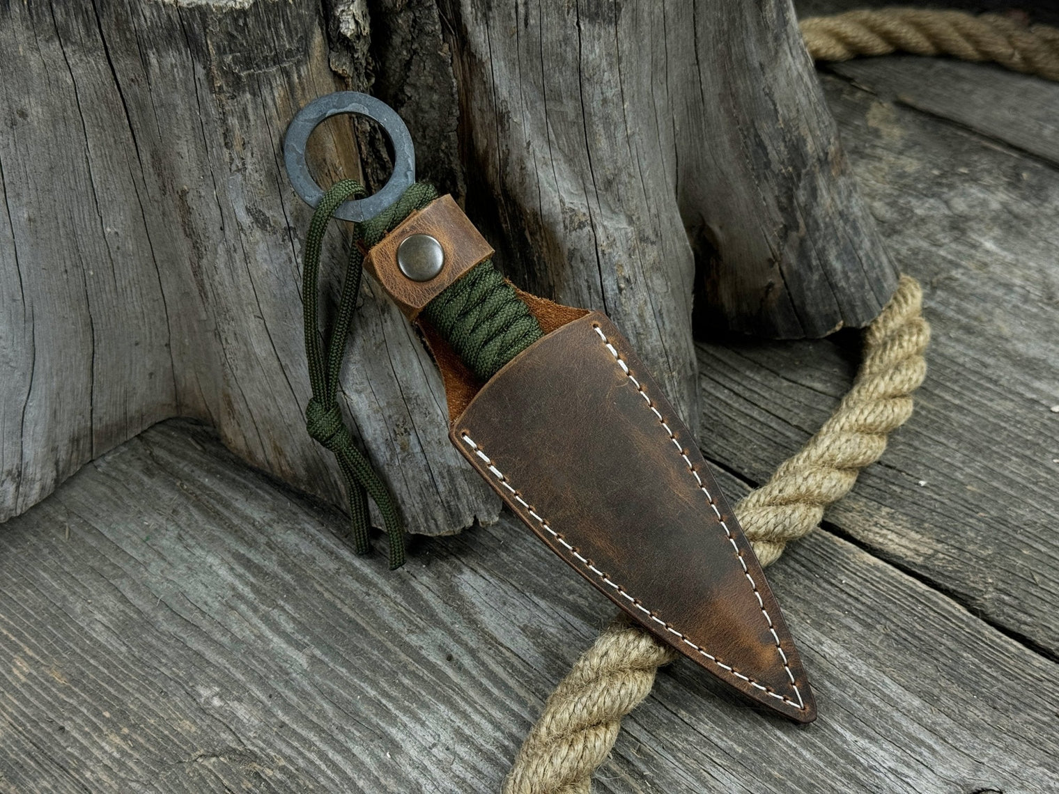 Throwing Knife with Leather Sheath, 19 cm (7.48 inches)