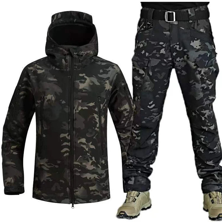 Winter Waterproof Tactical Jackets Sets Men Outdoor Soft Shell Hiking Hunting Jacket Suit Fleece Cargo Pant Tracksuits