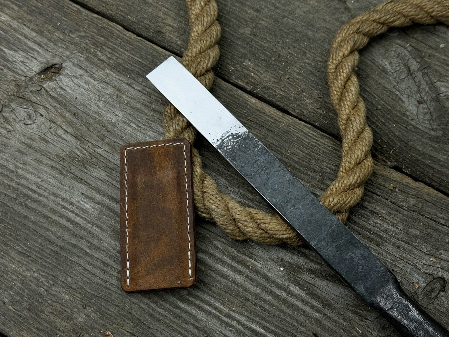 Carpenters Slick Chisel, 20 - 100 mm (0.8 - 3.9 inches)