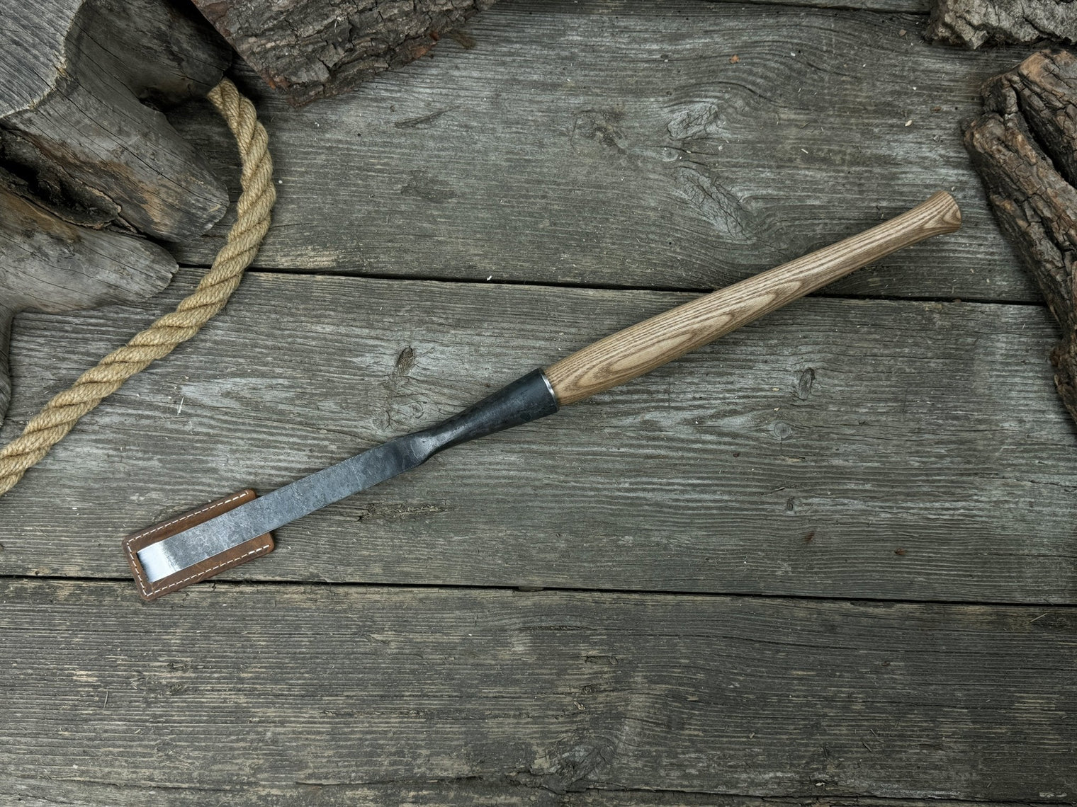 Carpenters Slick Chisel, 20 - 100 mm (0.8 - 3.9 inches)