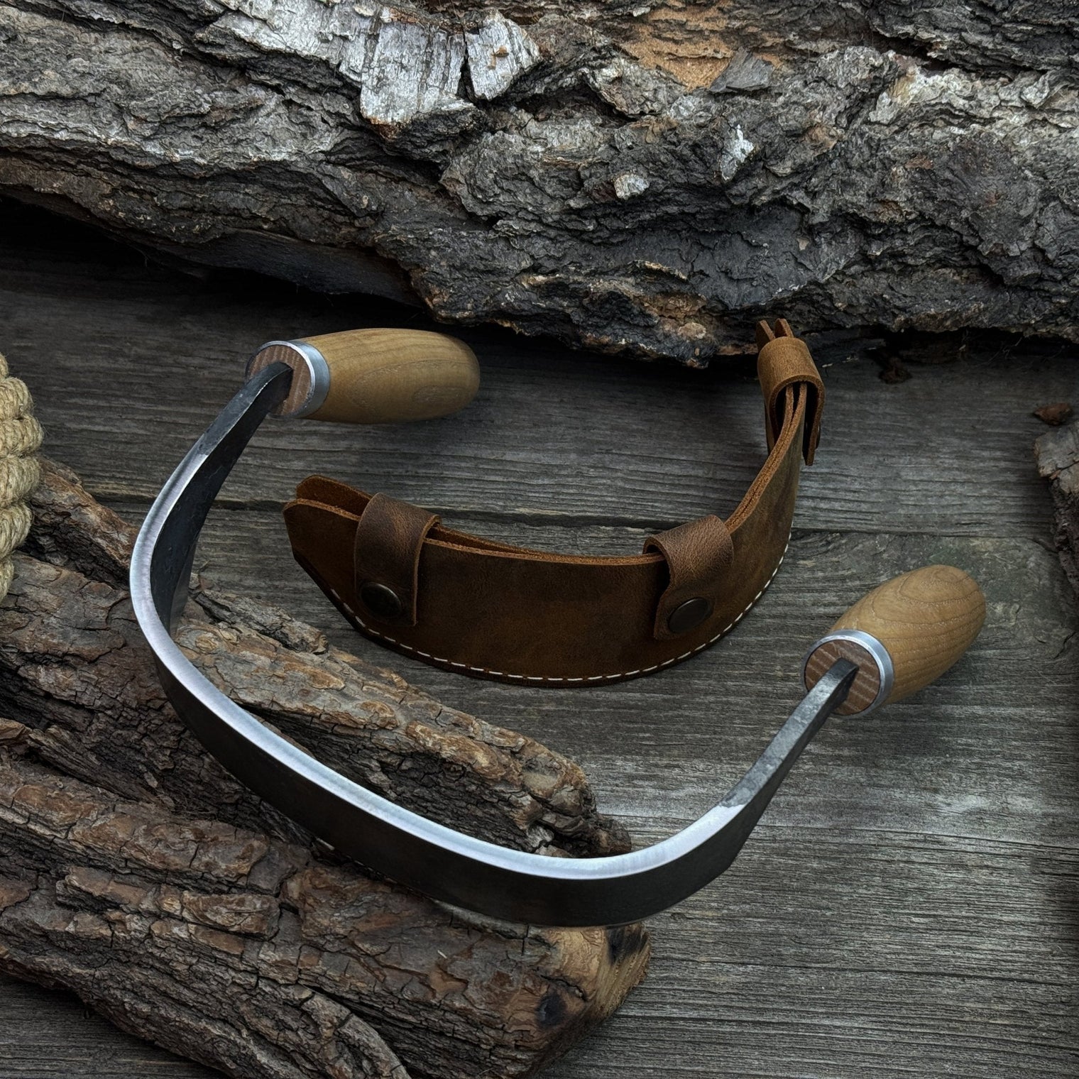 Half-Rounded Drawknife (Inshave) with Leather Sheath, 15 cm (5.9 inches)