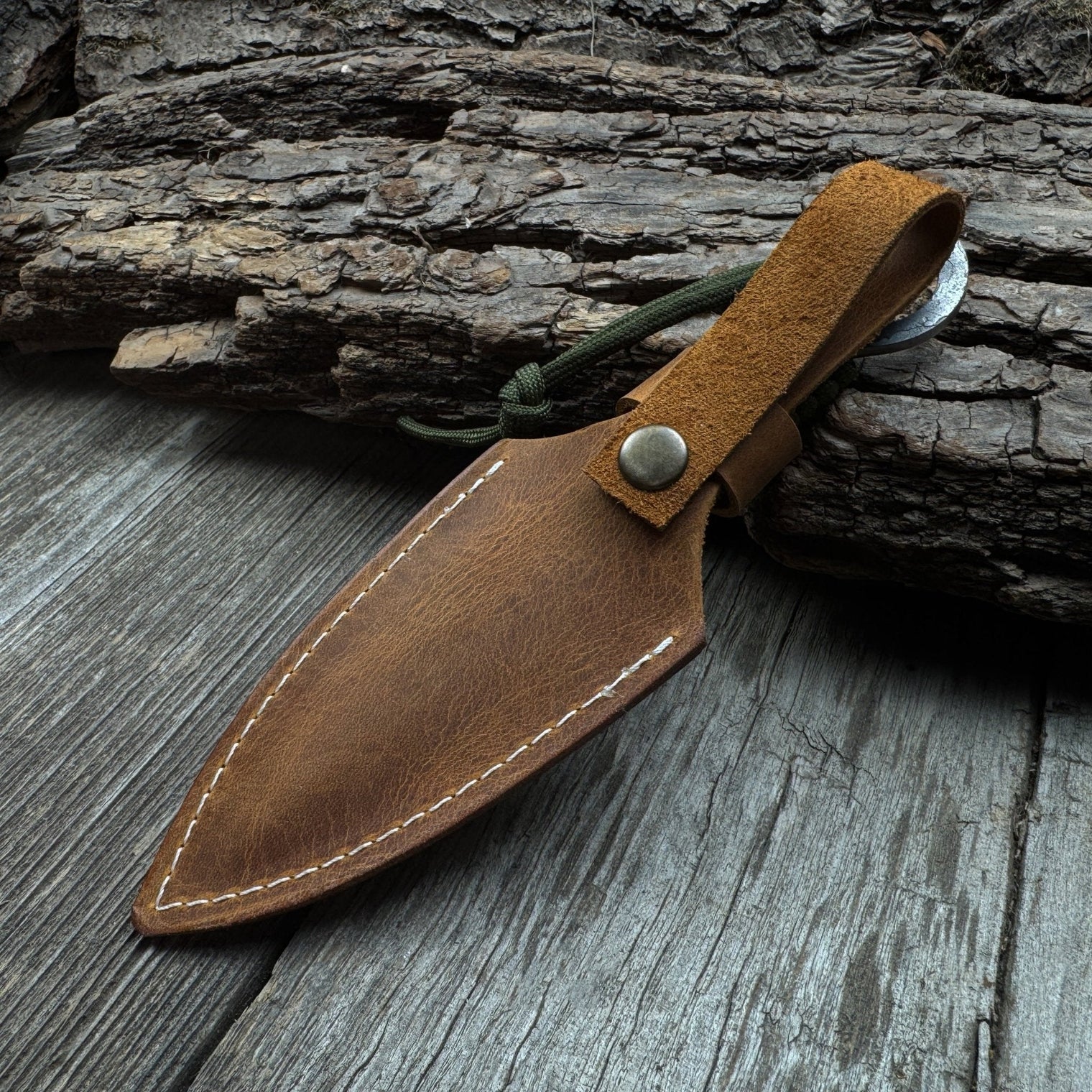 Hand-Forged Throwing Knife with Leather Belt Sheath, 19 cm (7.48 inches)
