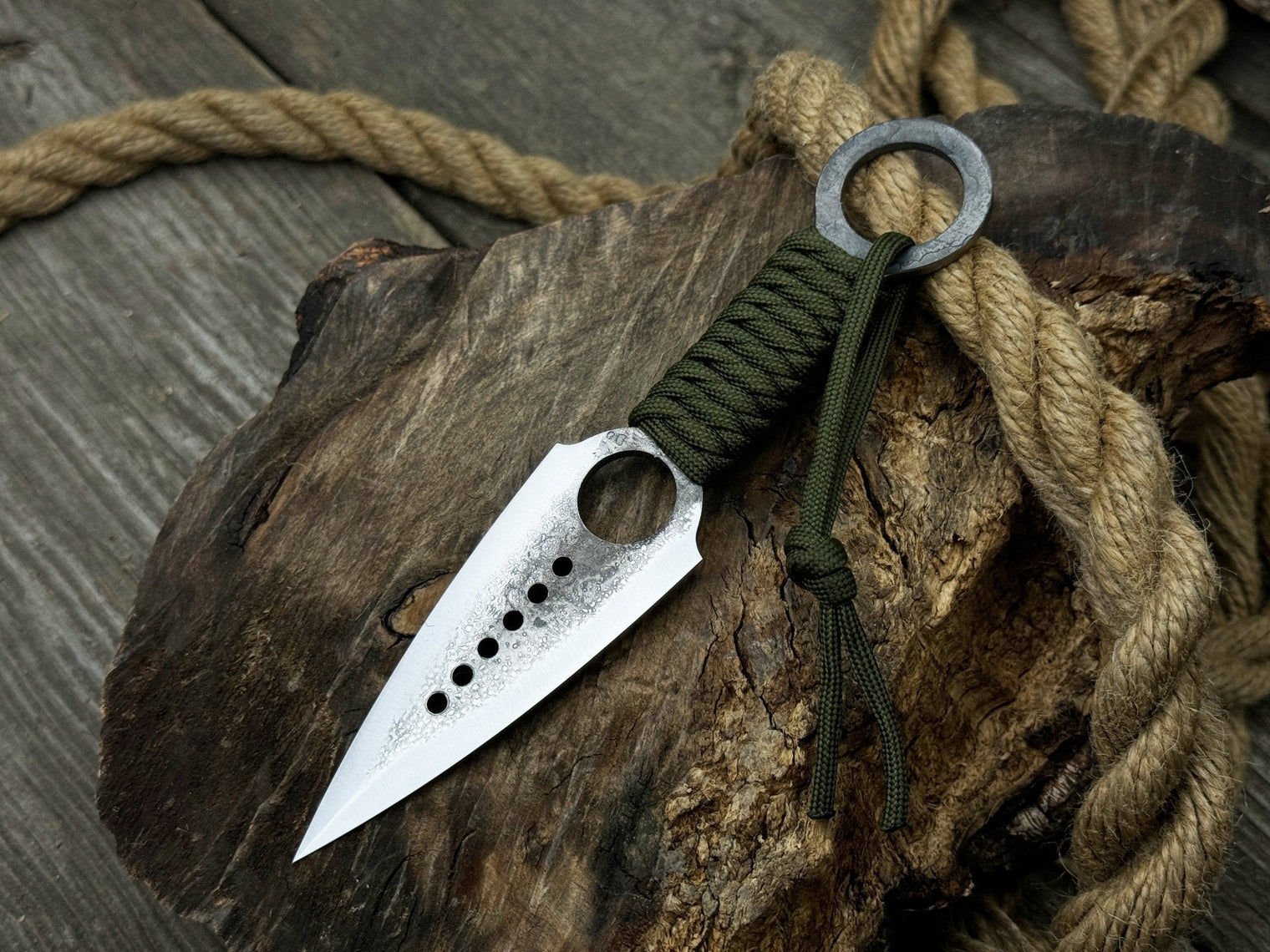 Throwing Knife with Leather Sheath, 19 cm (7.48 inches)